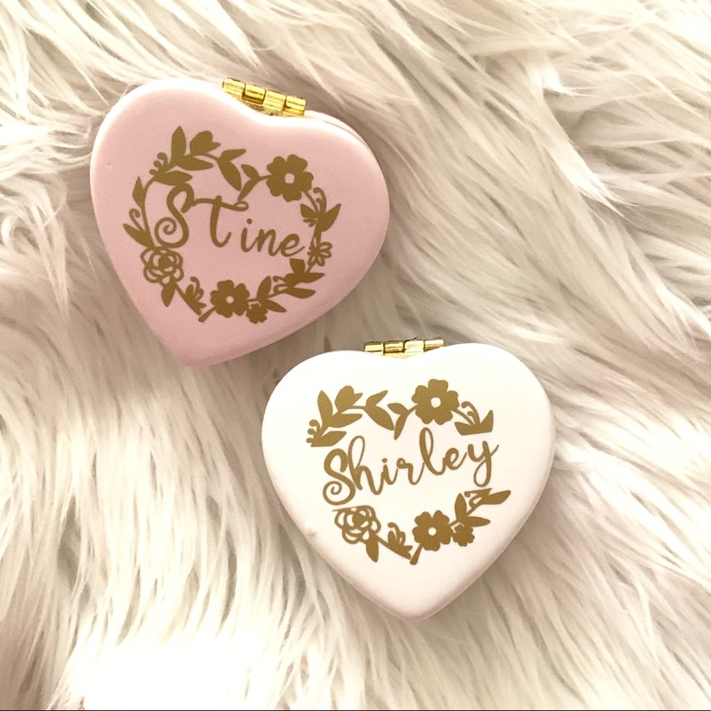 Customized jewelry box